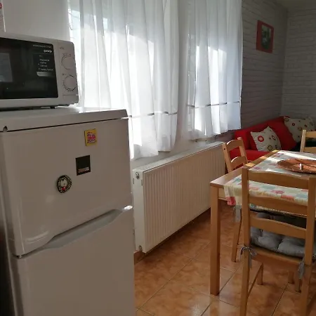 Taban Apartament Dunakeszi