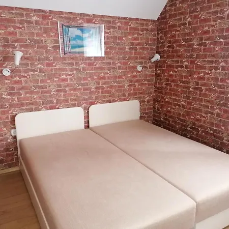 Taban Apartment *